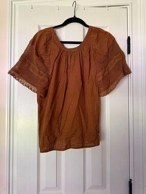Old Navy Crochet Flutter Sleeve Tunic - Rust Brown